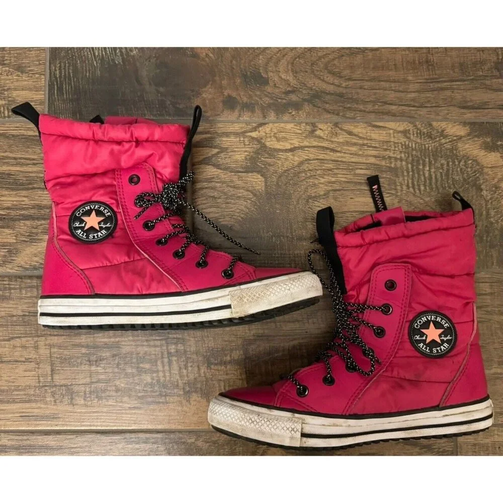 Converse Juniors Sz 3 Water Repellent Chuck Taylor All Star Boot HI 669334C Pink